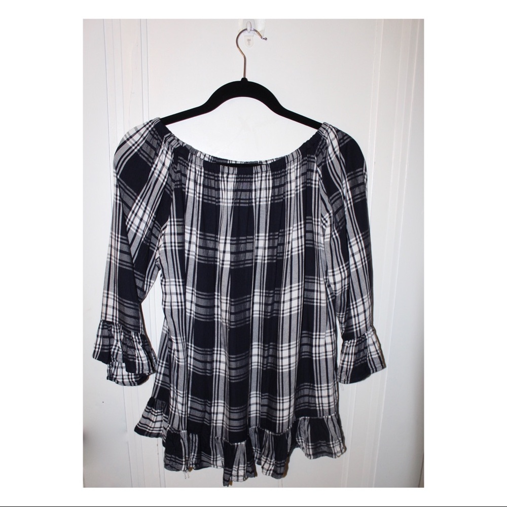 Plaid Ruffled Top - Picture 2 of 7
